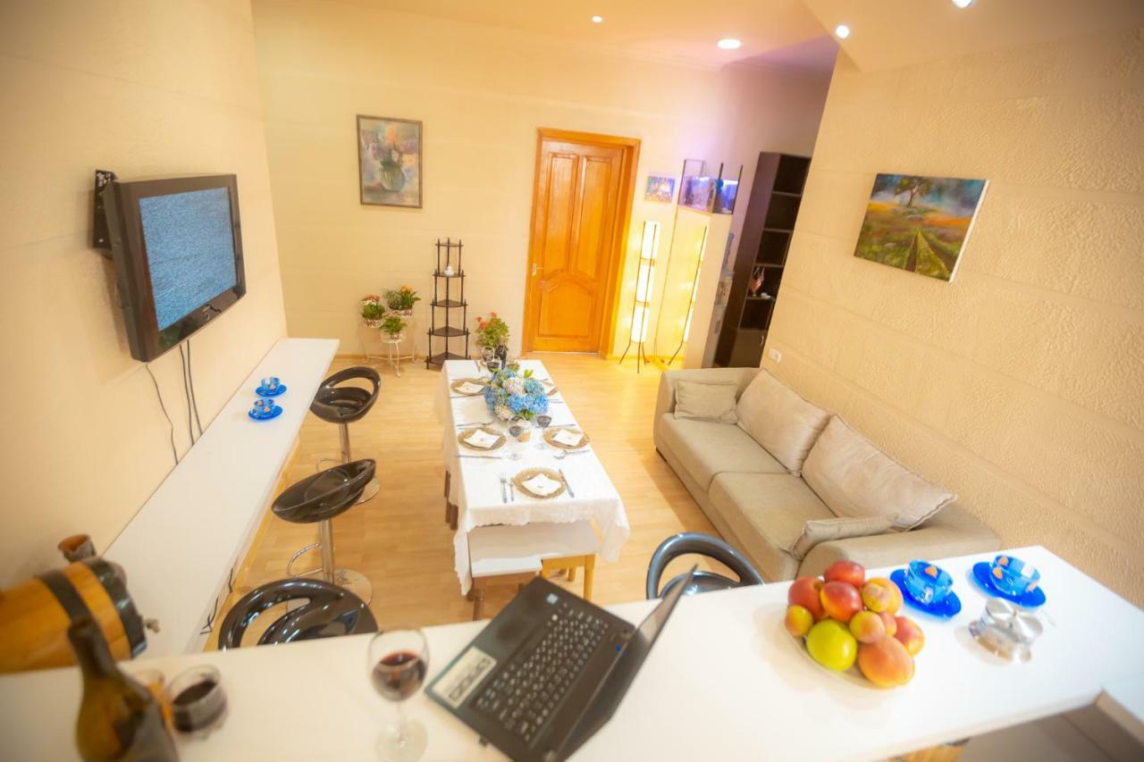Wine Hostel Tbilisi Ngoại thất bức ảnh