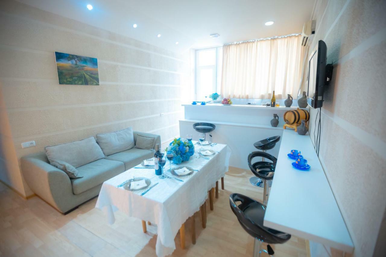 Wine Hostel Tbilisi Ngoại thất bức ảnh