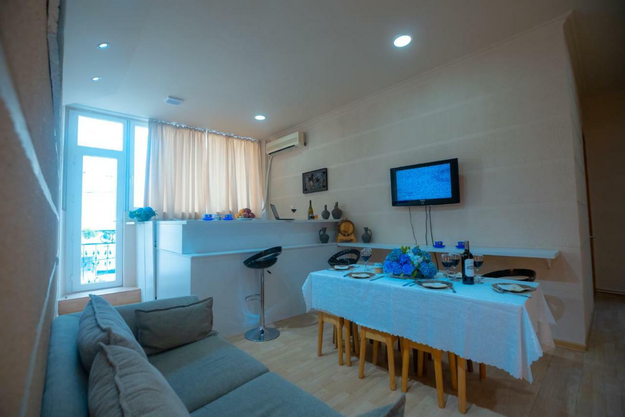 Wine Hostel Tbilisi Ngoại thất bức ảnh